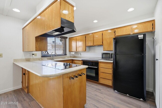 Building Photo - 3937 S Mill Ave