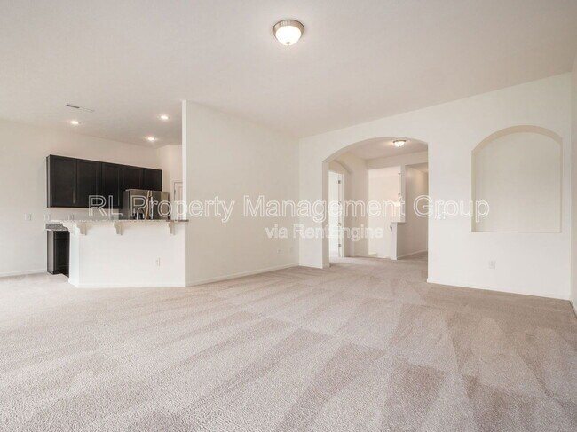 Building Photo - 5861 Yellowfin Ln