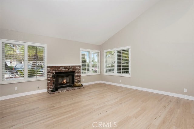 Building Photo - 405 Sand Canyon Way