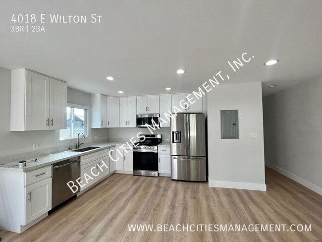 Building Photo - 4018 E Wilton St