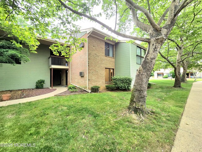 Primary Photo - 218 Medford Ct