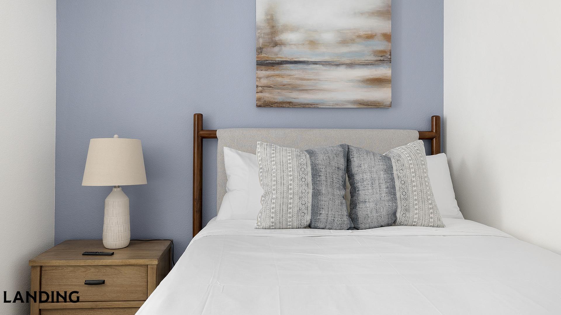 Building Photo - 1001 S Center St