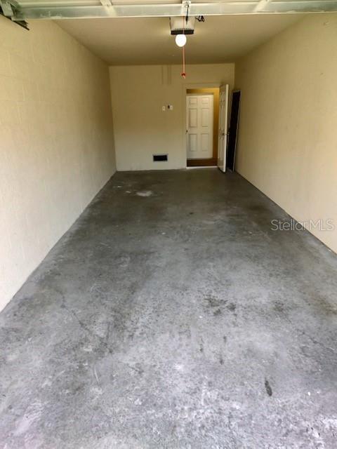 Building Photo - 5041 Royal Palms Wy