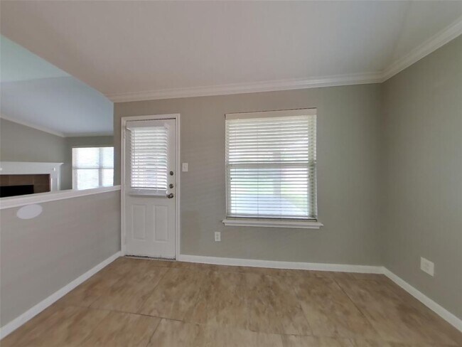 Building Photo - 21478 Olympic Forest Dr