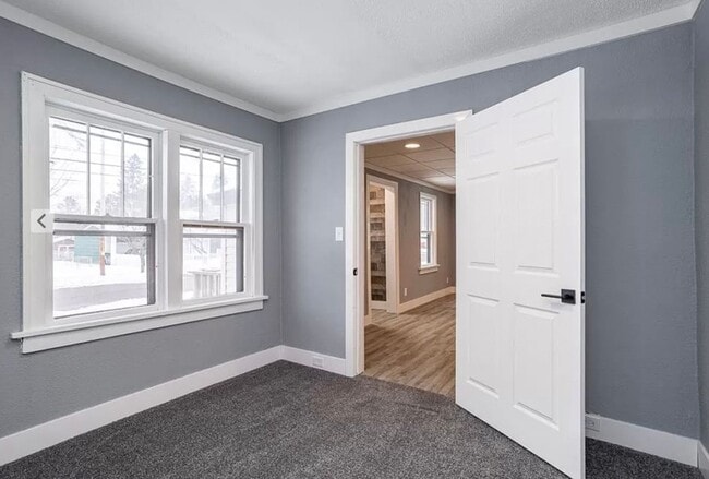 Building Photo - Click the “Apply Now” button or email wapmrentals@gmail.com for a prompt response.