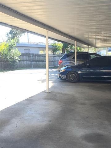 Building Photo - 3225 Cortez Dr