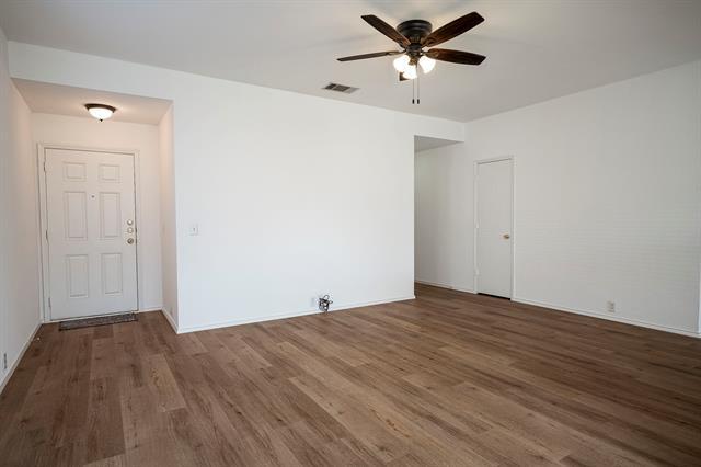 Building Photo - 8924 King Ranch Dr