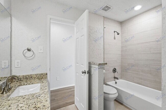 Building Photo - 2314 Stillwater Dr