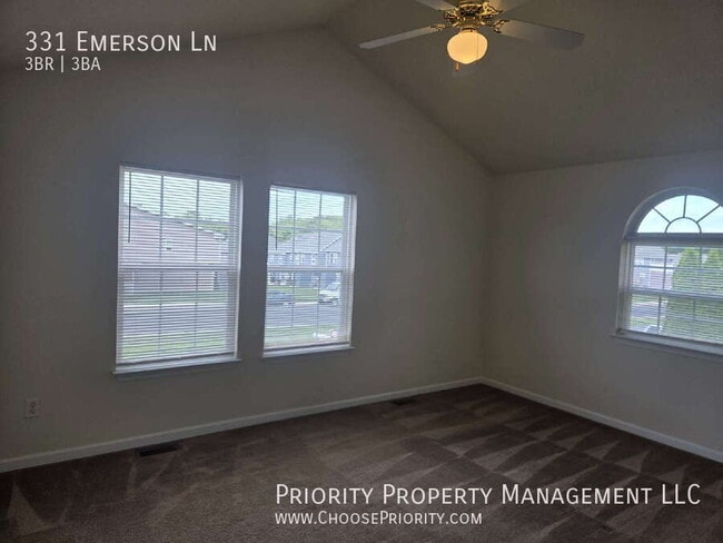 Building Photo - 331 Emerson Ln