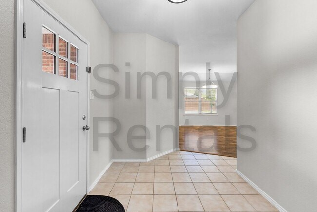 Building Photo - 2630 Massey Ln