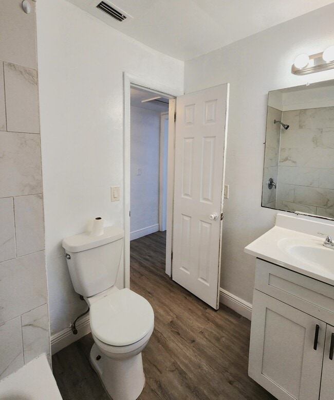 Building Photo - 1327 Eugene Black St