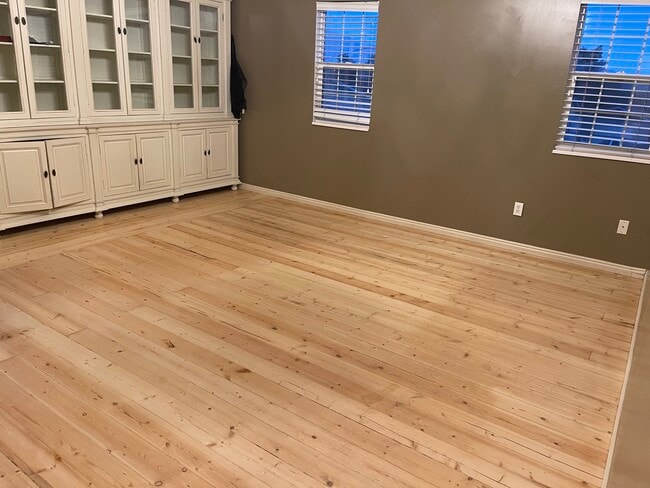 Building Photo - 572 W 6300 S