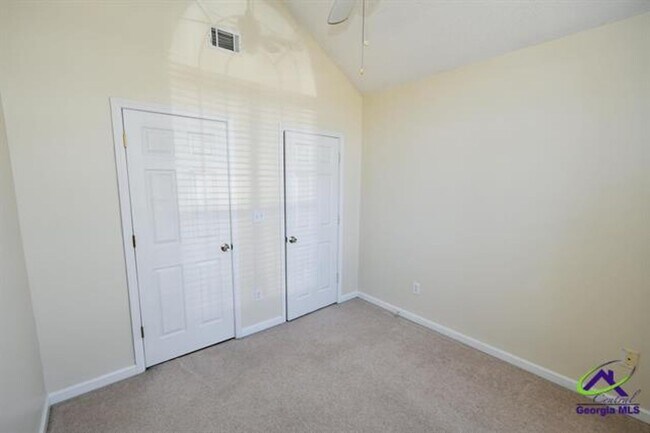 Building Photo - 337 Tyson Glen Dr