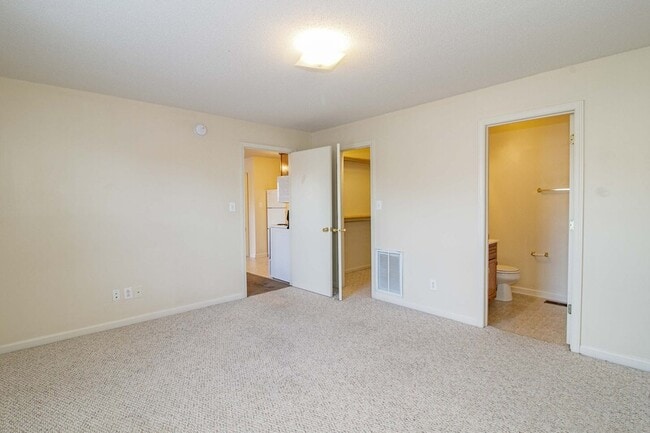 Building Photo - 3269 Tower Dr
