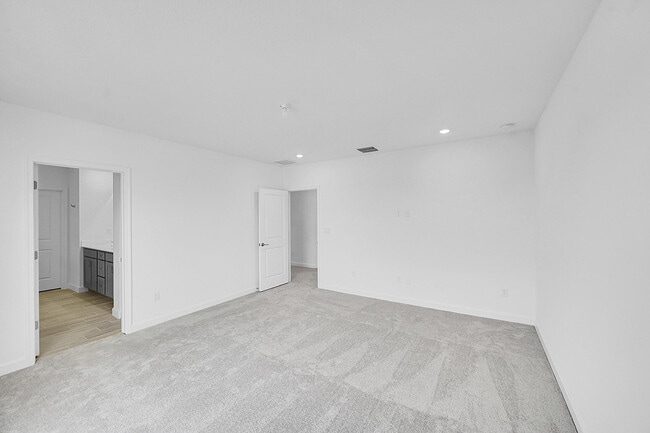 Building Photo - 6433 Cedar Pl