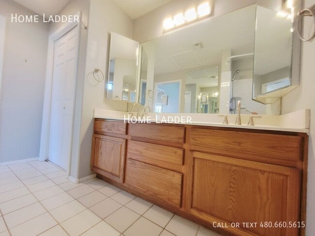 Building Photo - 11520 W Citrus Grove Way
