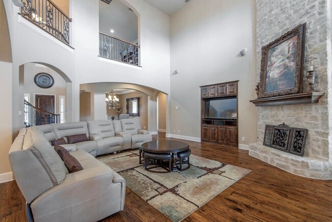 Building Photo - 2264 Hermitage Dr