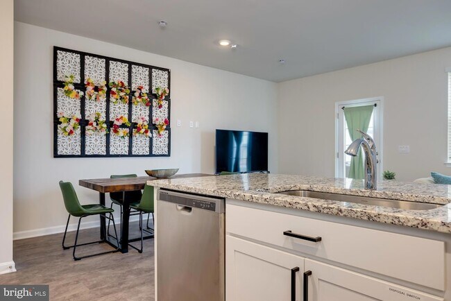 Building Photo - 262 Allison Dr