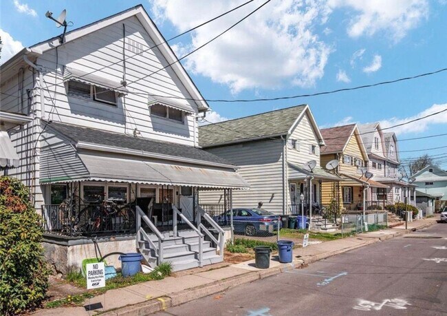 Primary Photo - 60-62 Luzerne Street
