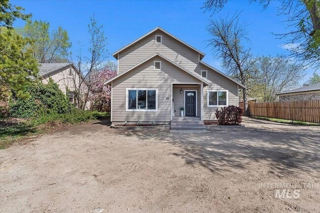 Primary Photo - Renovated Nampa Home