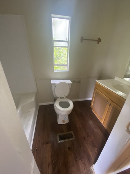 Building Photo - 3377 Briana Dr