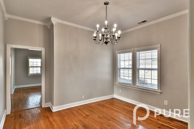 Building Photo - 5674 Duncan Rd