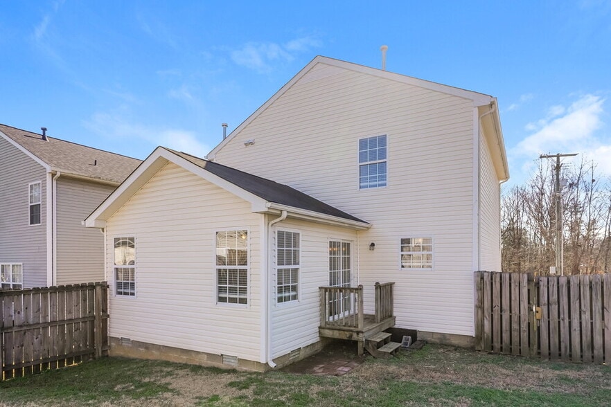 Building Photo - 453 Scotts Creek Trail