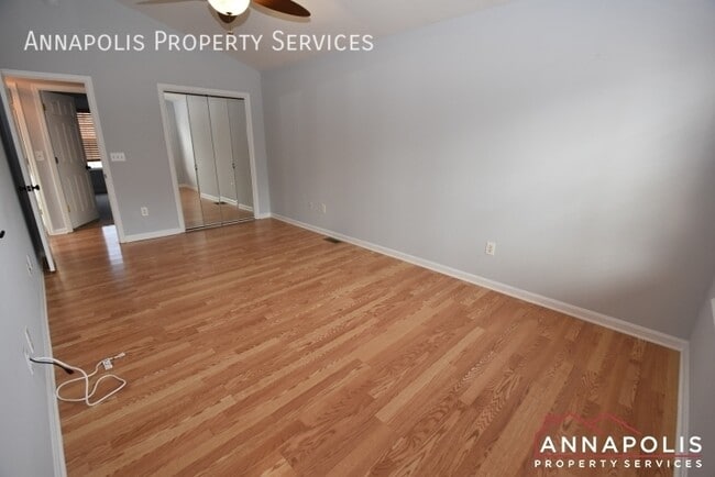 Building Photo - 858 Selby Blvd