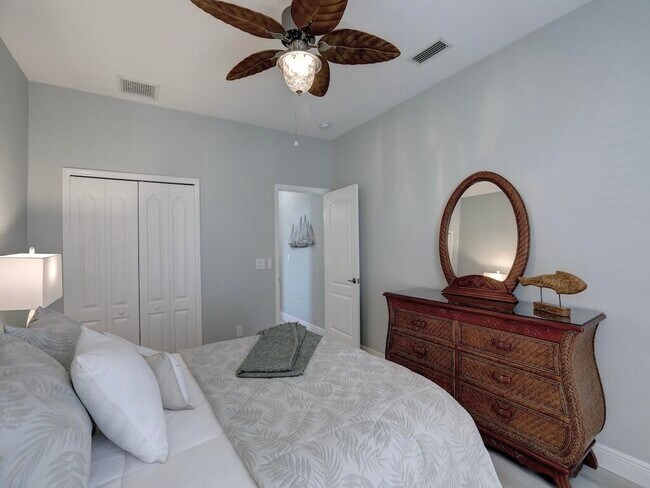 Building Photo - 309 Swallowtail Ln