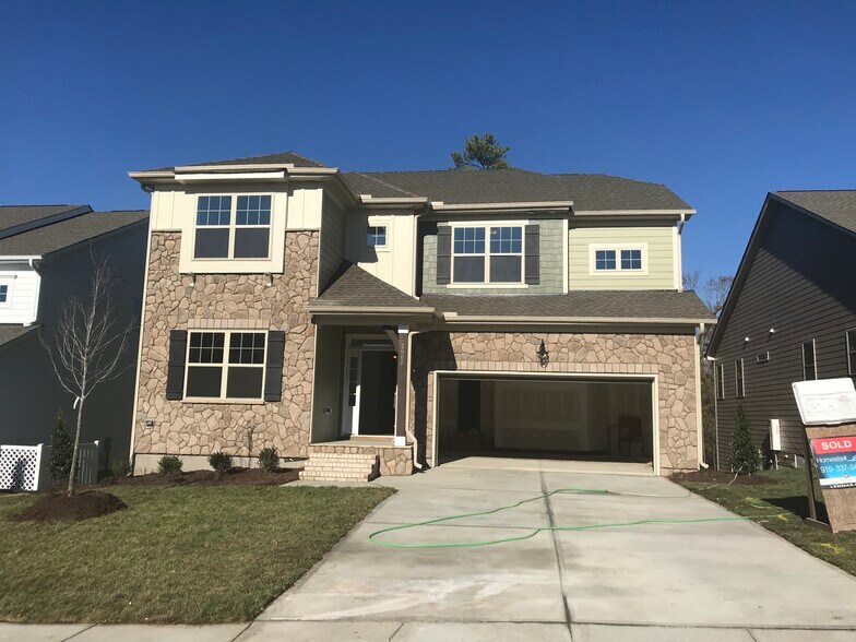 Building Photo - 2908 Historic Cir