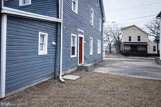 Building Photo - 84 Carpenter St