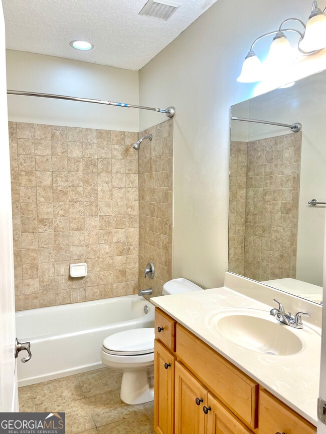 Building Photo - 49 Coastal Walk