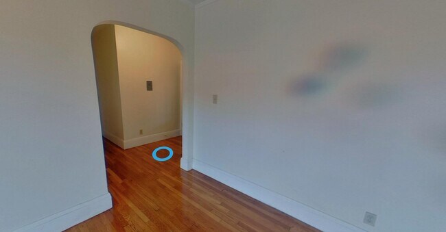 Building Photo - 349 Pleasant St