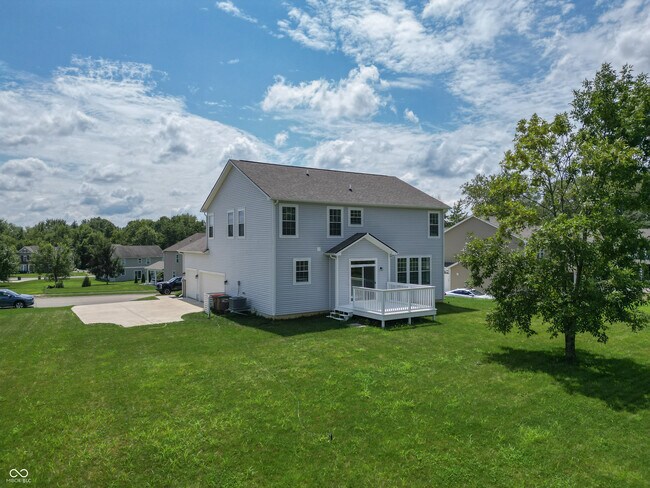 Building Photo - 7042 Pinnacle Dr