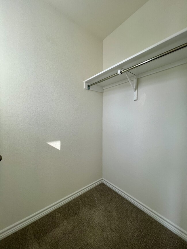 Building Photo - 14839 Vance Jackson Rd