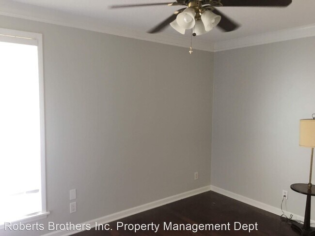 Building Photo - 1 br, 1 bath House - 2066 Sea Cliff Drive
