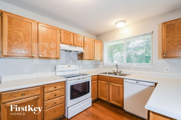Building Photo - 1099 Reddington Timbers Dr
