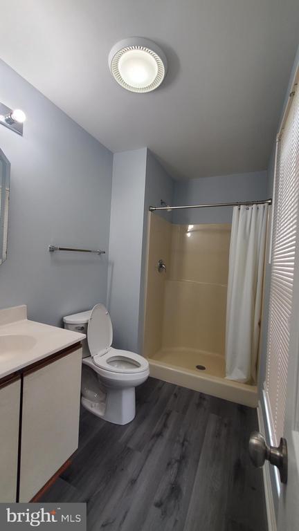 Building Photo - 6539 Huntshire Dr