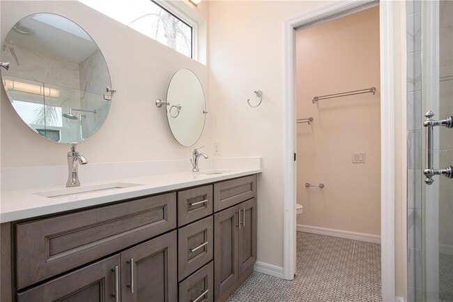 Building Photo - 8419 Whispering Woods Ct