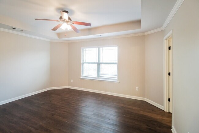 Building Photo - 522 Kirkland Dr