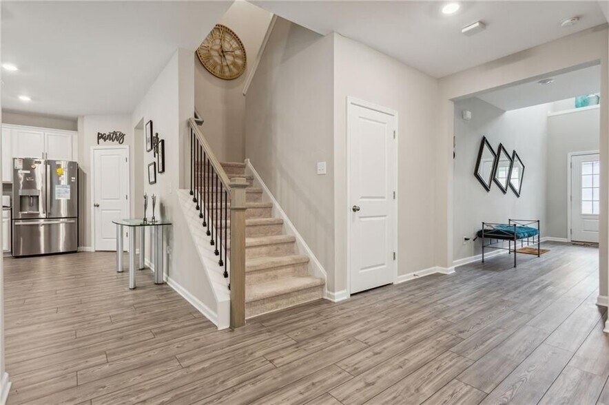 Building Photo - 4367 Waxwing St
