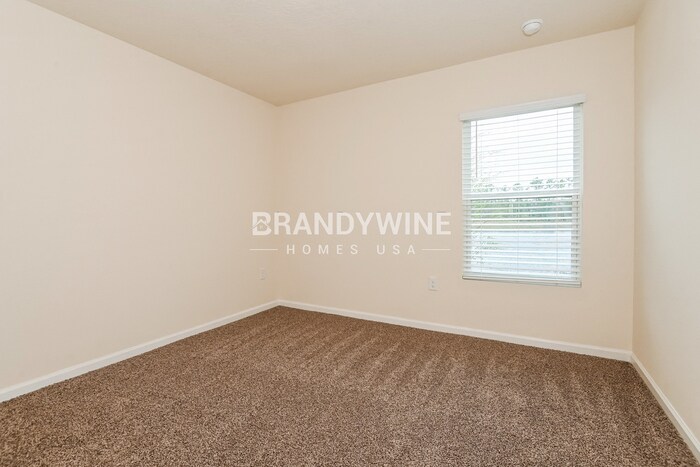 Building Photo - 250 Falcon Ridge Rd