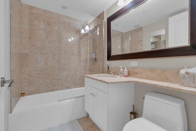 Building Photo - 3 Avery St