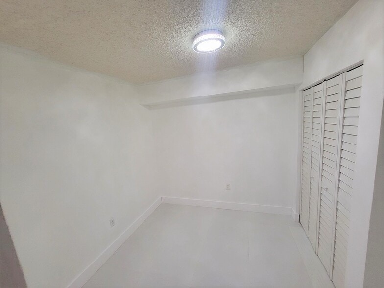 dining/office - 8520 SW 212th St