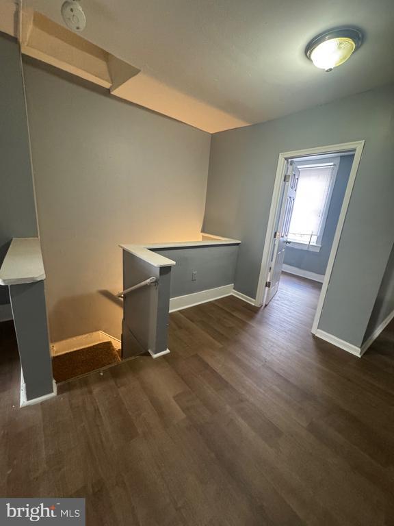 Building Photo - 5000 Litchfield Ave