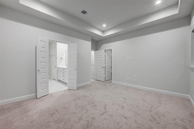 Building Photo - 2808 Grand Fountains Dr