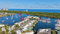 Building Photo - 2727 Yacht Club Blvd