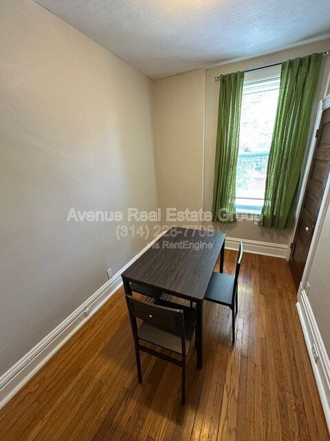 Building Photo - 3802 Flad Ave