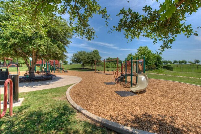Building Photo - 4423 Meadowside Ln