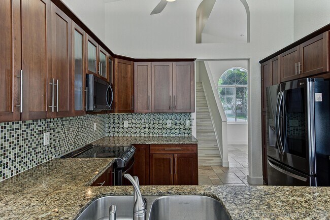 Building Photo - 4583 NW 7th Pl